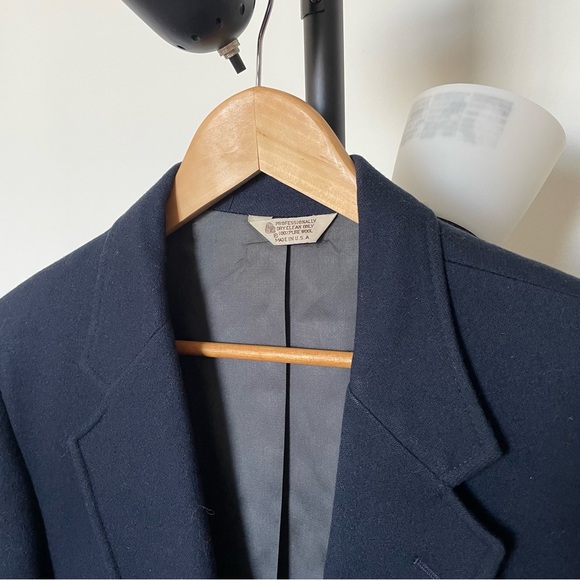 Vintage Navy Wool Blazer - Picture 3 of 8